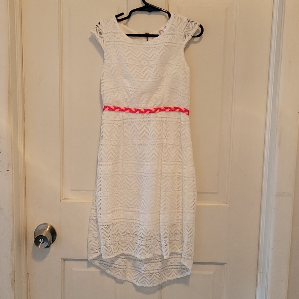 Girls lace dress